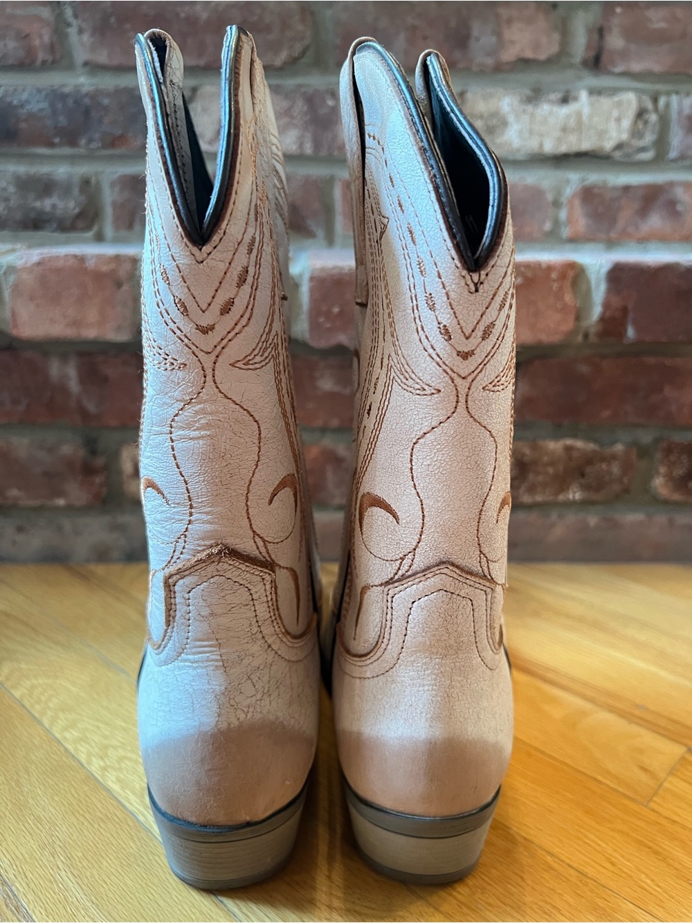 Sterling River Ivory & Brown Bohemian Moon Print Western Cowgirl Boots - Picture 10 of 13